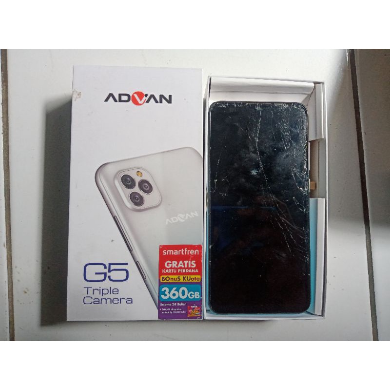 Advan G5 minus LCD