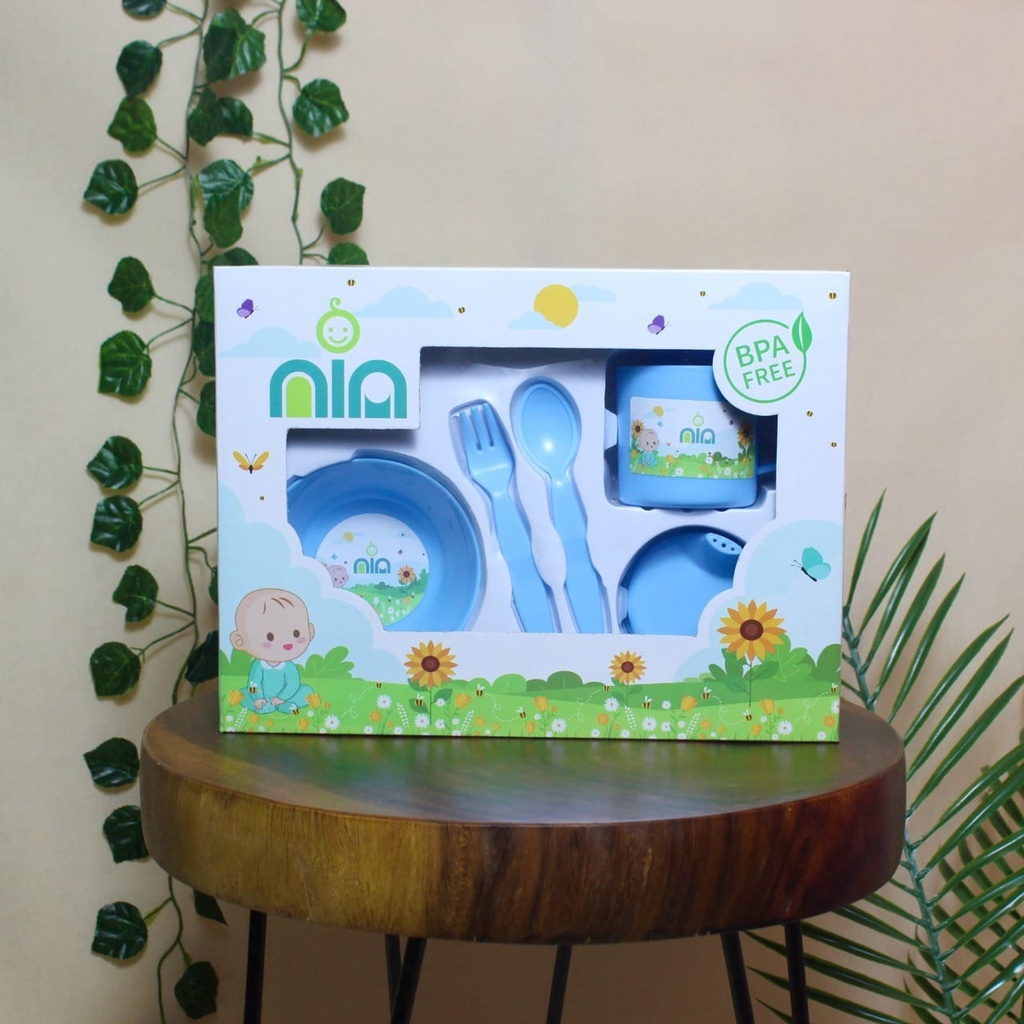 NIA Feeding Set Ukuran Kecil Dan Sedang - Tempat Makan Bayi