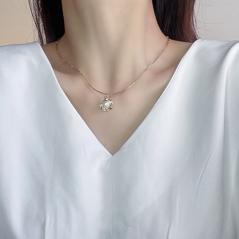 XiaoboACC Korean Fashion Retro Pearl Flower Pendant Clavicle Chain Necklace