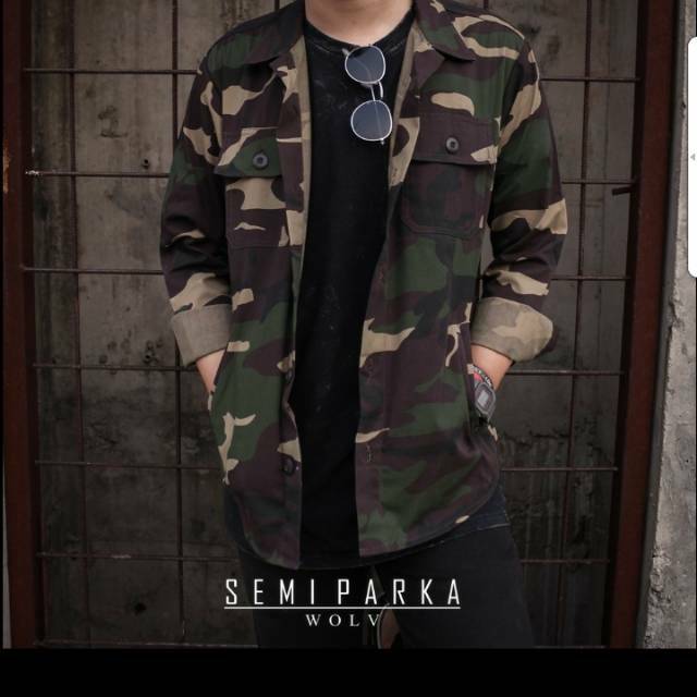 Kemeja semi parka loreng