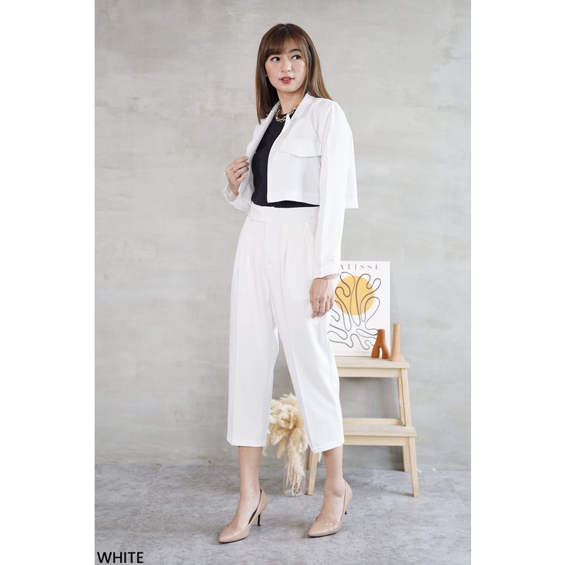 Lexy Cropped Blazer Atasan Wanita Top