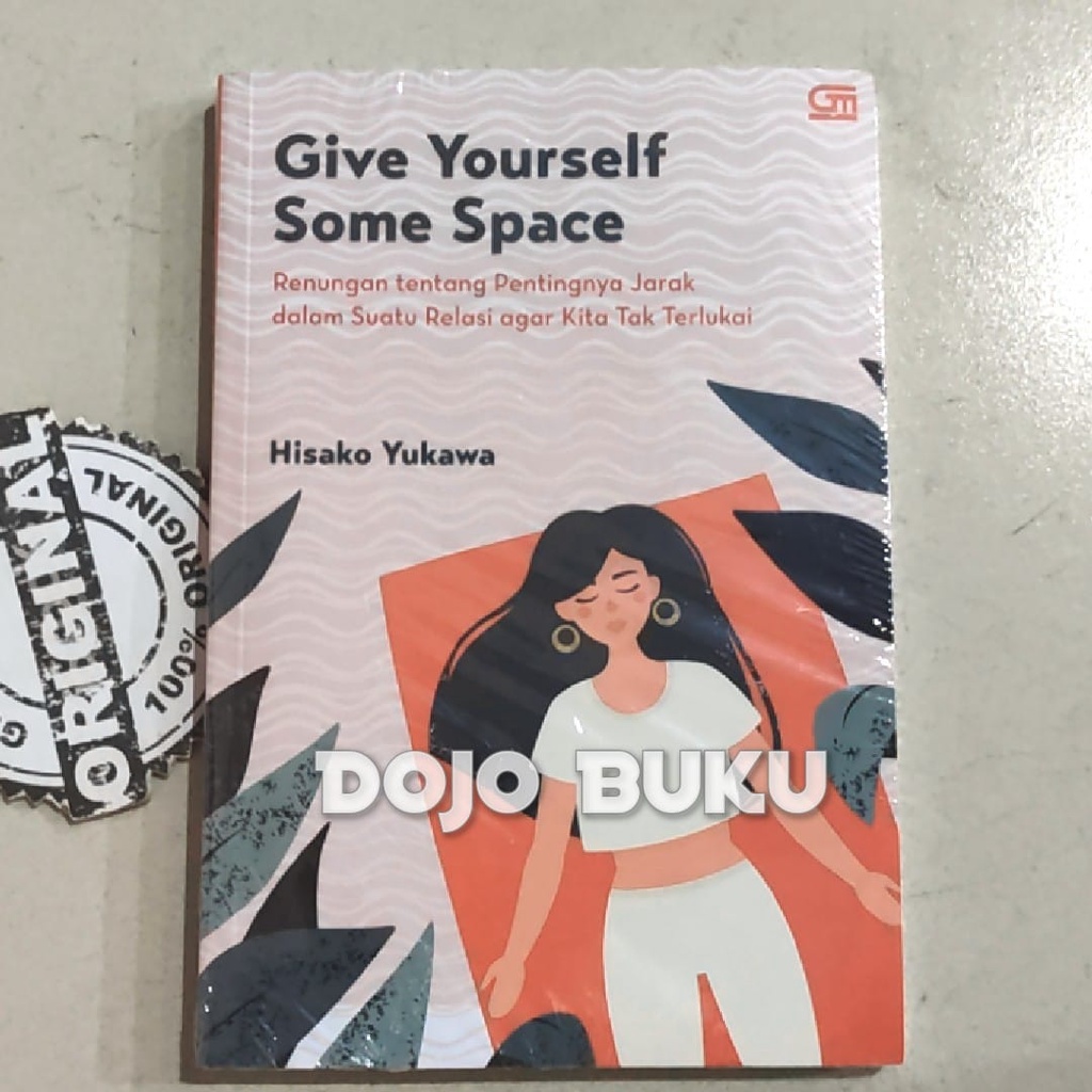 Buku Give Yourself Some Space by Hisako Yukawa