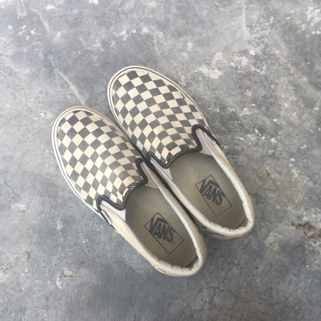 Vans Checkerboard Slip On Black White / Sepatu Second Vans / Sepatu Preloved