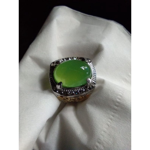 batu akik anggur hijau