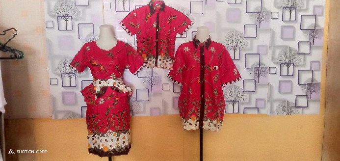 Batik Pasangan Naura Madura Sarimbit Batik Couple Keluarga Seragam Batik Anak Dress Batik Modern Xxl