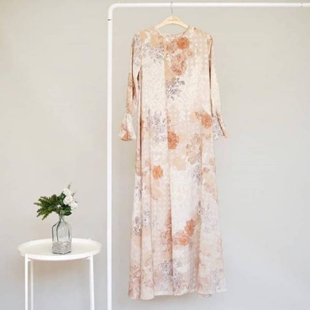 Gardenia Dress Sand S Ria Miranda