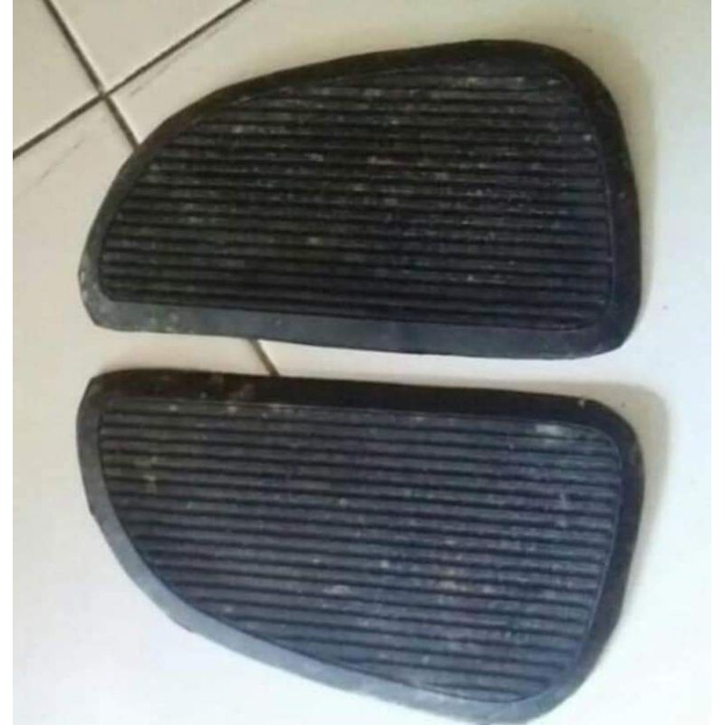 Karet Tangki Honda CB 125 Twin CL 175 250 Twin NOS