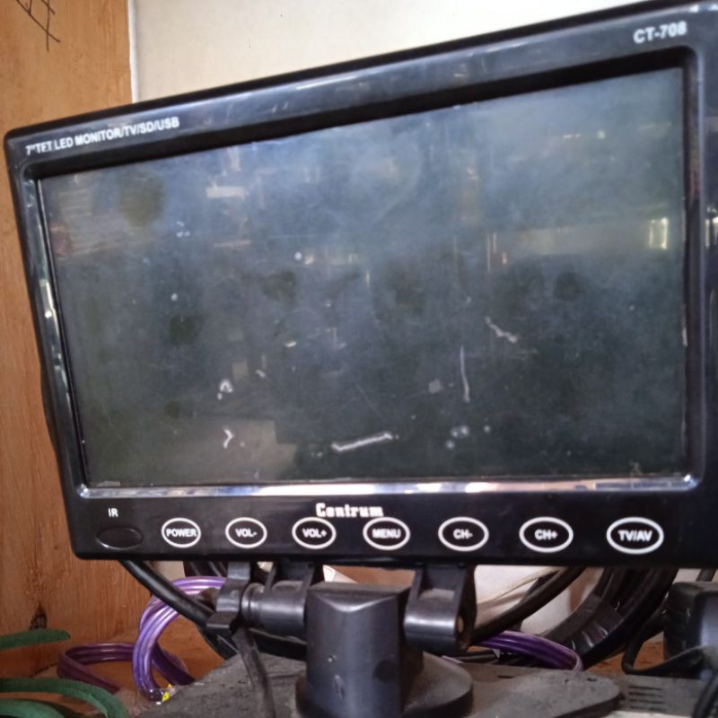TV 7 inch cocok untuk traking parabola & mobil