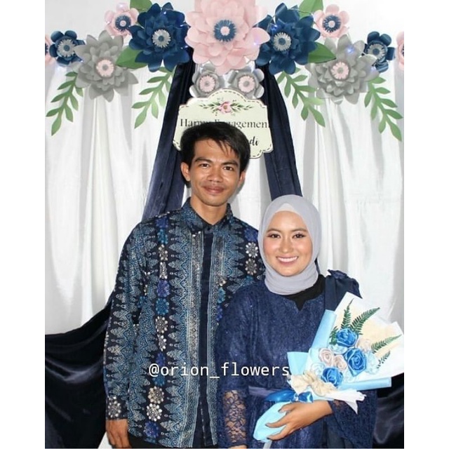 Buket bunga lamaran/ buket engagement/ bunga anniversary/ bunga tunangan/ bunga lamaran