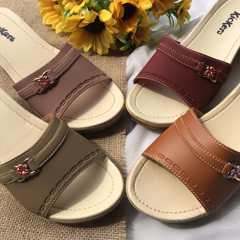 SENDAL WEDGES LESTARI 4 AKSEN BUNGA SANDAL WANITA CEWEK TERLARIS TERFAVORIT TERMURAH SANDAL SLOP WANITA KEKINIAN TERBARU SENDAL SELOP PEREMPUAN WEDGES CEWEK CEWE ARISAN PESTA KONDANGAN IBU IBU