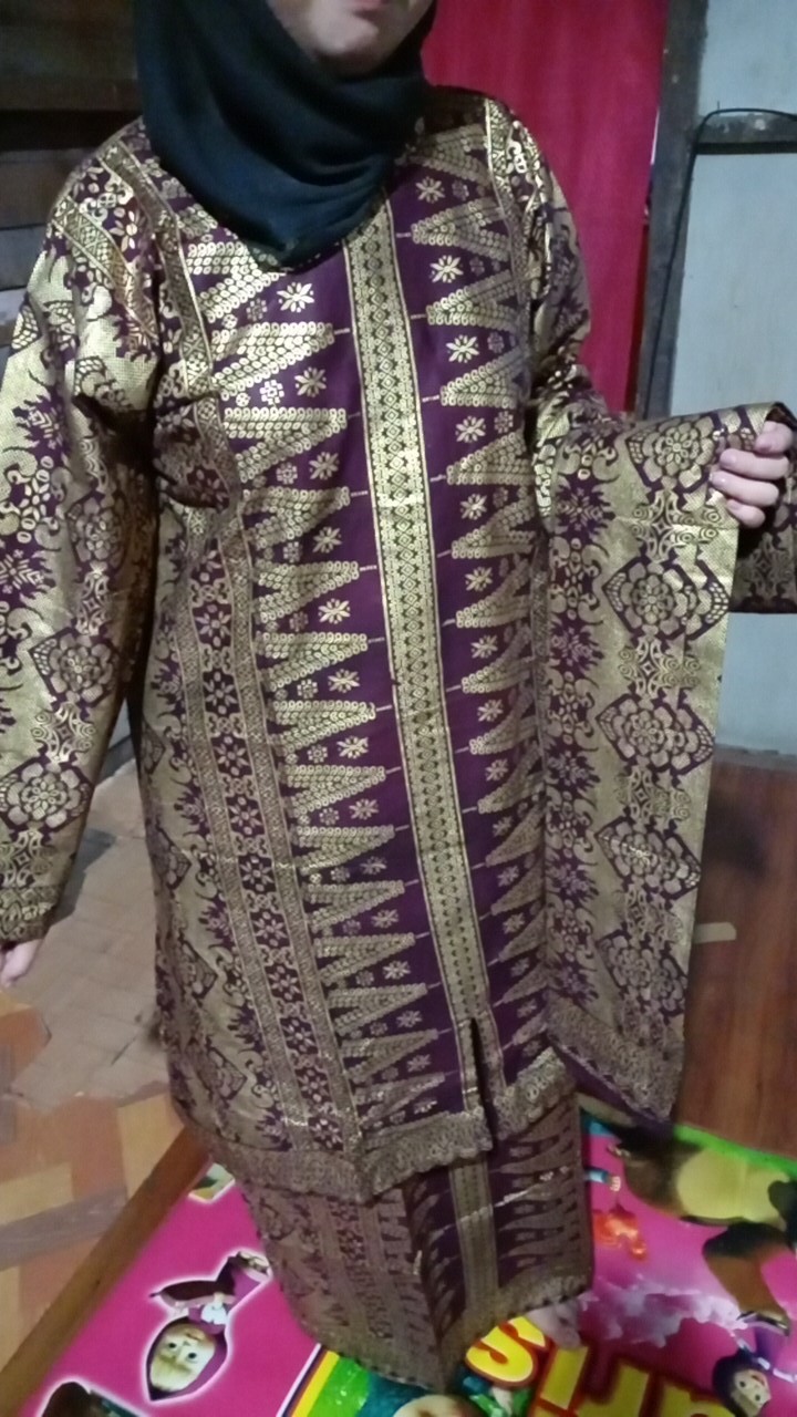 Maura Couple - Sania Ruffle Batik Couple Prada Ndoro Jowi Garansi Termurah Shopee - Batik Mahawira