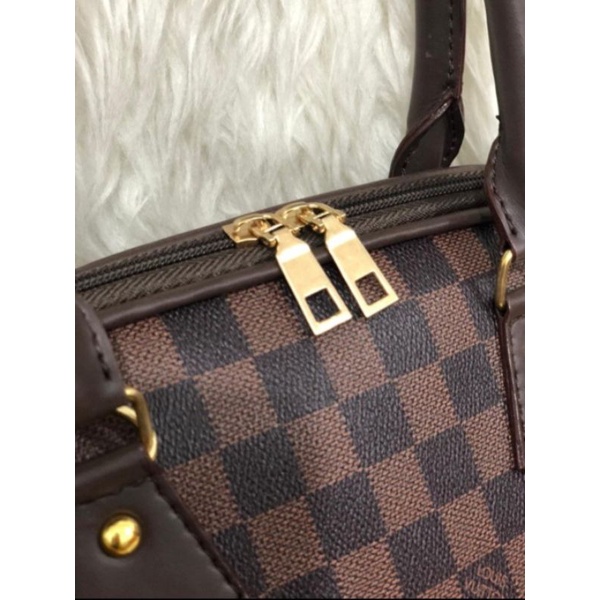 TAS LV ALMA UKURAN 30 CM GOOD MOON