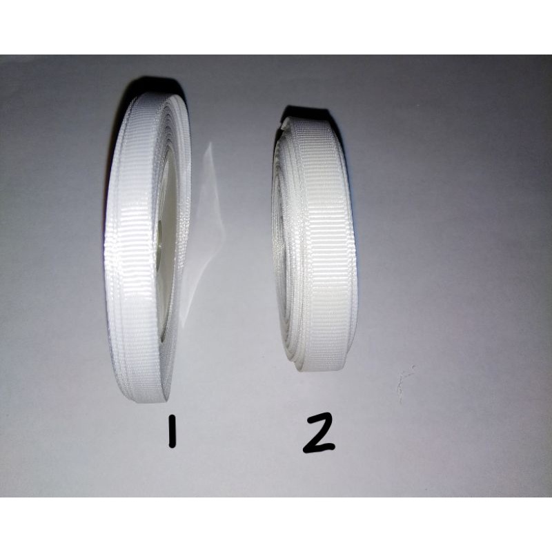 

Pita grossgrain putih lebar 1 cm (bahan craft meteran)