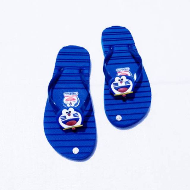 Sandal doraemon gerigi