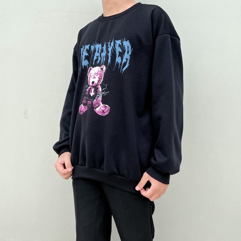 BETRAYER SWEATER OVERSIZE PRIA SWITER CREWNECK SWITER BERUANG