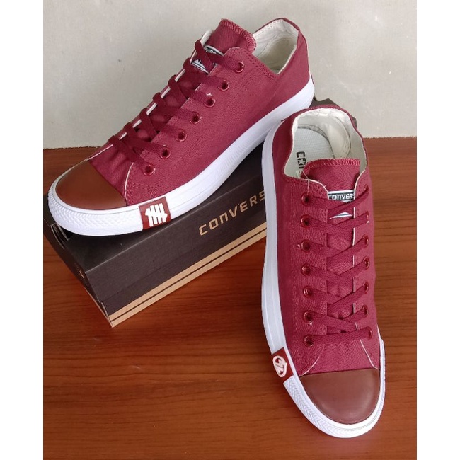 sepatu converse all star ct petir maroon all star ct petir chuck taylor merah maroon