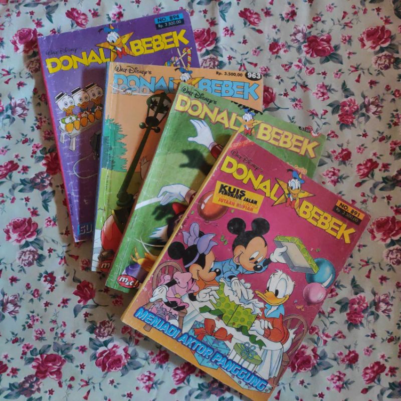 Bundel Majalah Komik Donal Bebek isi 3 edisi berbeda