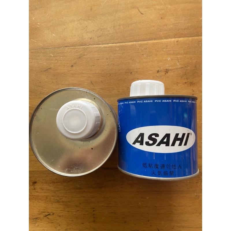 

lem paralon / lem asahi / lem kuat untuk paralon / lem isi 400 g