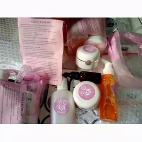 cream cr kemasan pink / paket cream cr kemasan pink