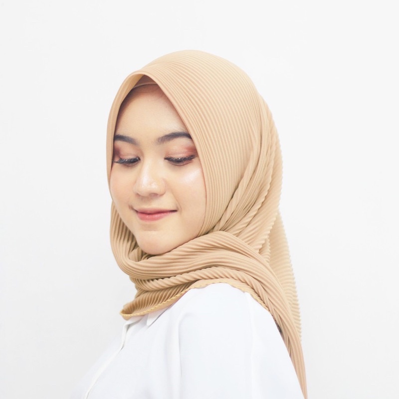HIJAB PLISKET SQUARE / PLISKET SEGIEMPAT / HIJAB PLISKET SEGIEMPAT VOAL-Coksu