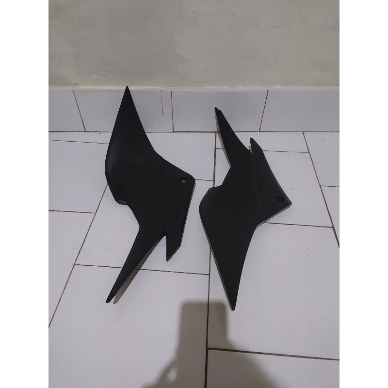 cover tutup aki kanan kiri ninja 250 karbu
