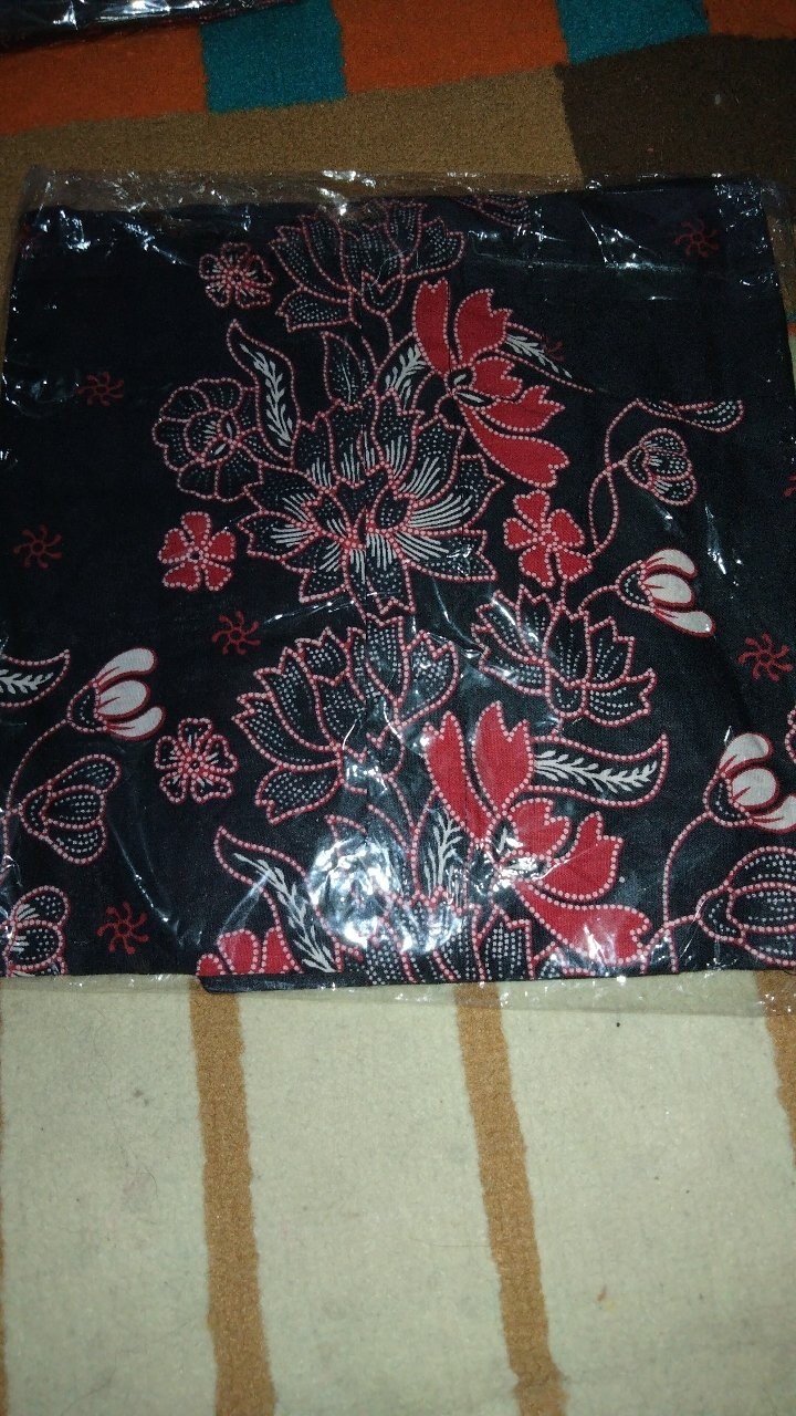 Batik Coupel Keluarga, Family Coupel, Batik Khas Nusantara, Batik Motif Sakura Merah