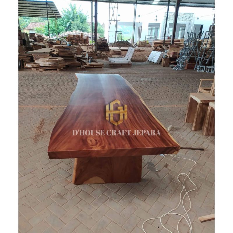 Meja Makan Kayu Trembesi Solid Panjang 2 Meter