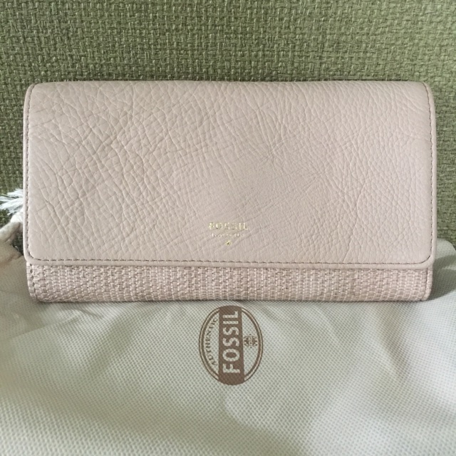 Fossil wallet