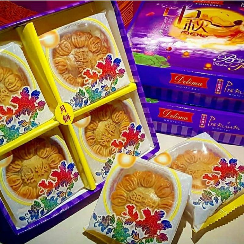 

MOONCAKE DELIMA PREMIUM RASA DURIAN TELUR ISI 4PCS/BOX BESTSELLER ENAK