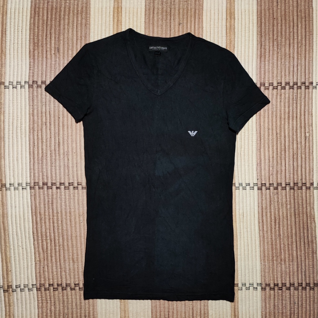 Kaos Pria EMPORIO ARMANI T Shirt Hitam Size S Original Second Preloved