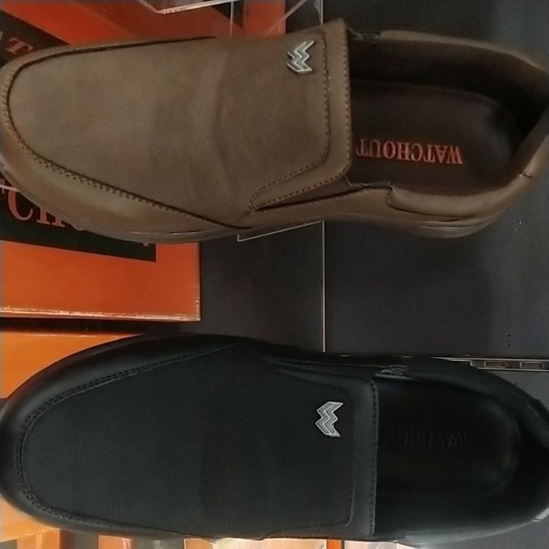 SEPATU WATCHOUT