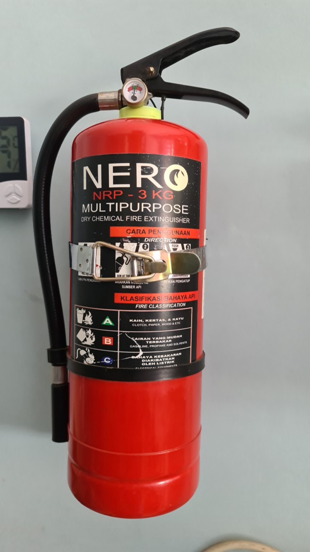 Bracket Apar 3kg / 3 Kg / Aksesoris Apar