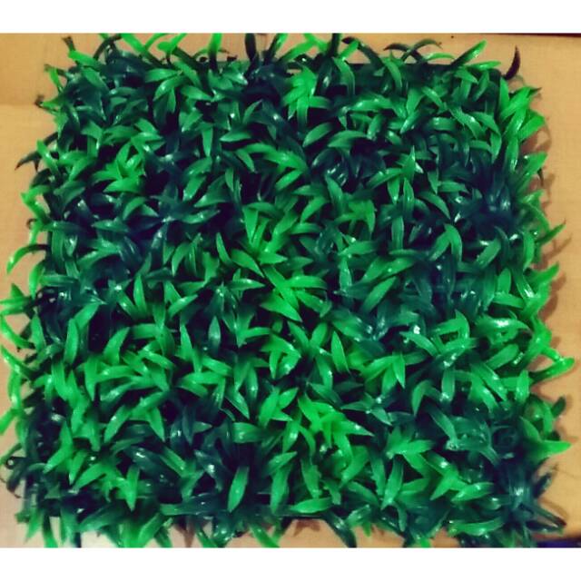 Rumput plastik akuarium. Hiasan akuarium. Uk 24x24. Model rumput gajah mini