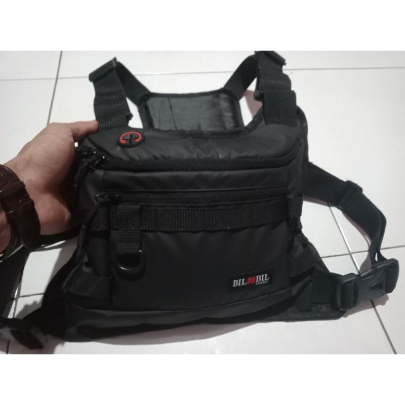 Castbags / Tas dada/ Tas motor pelindung dada