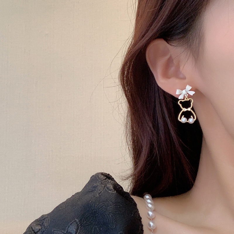 Anting Tusuk Gantung Desain Pita + Beruang Hollow Gaya Trendy Untuk Wanita