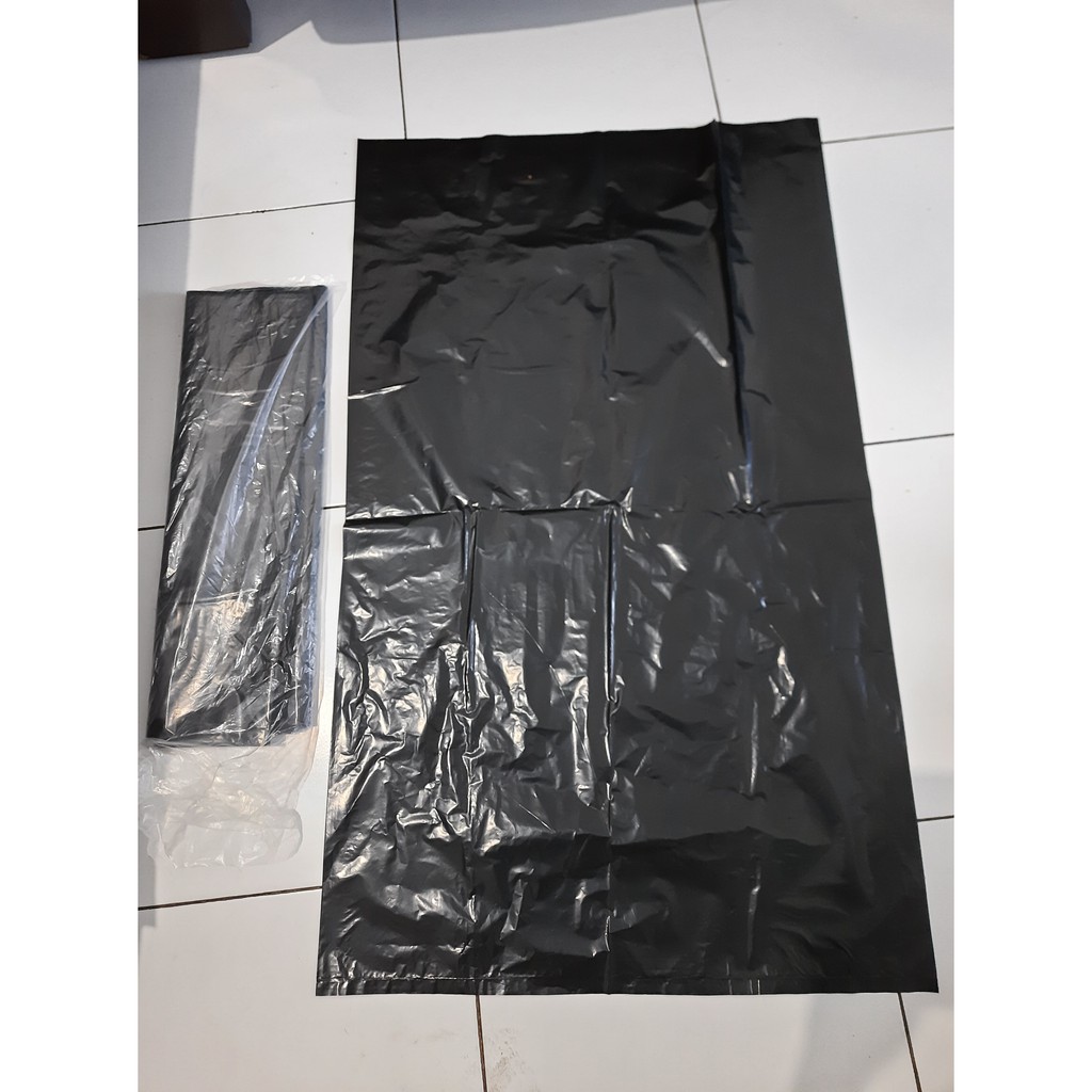 Kantong Plastik Sampah Warna Hitam