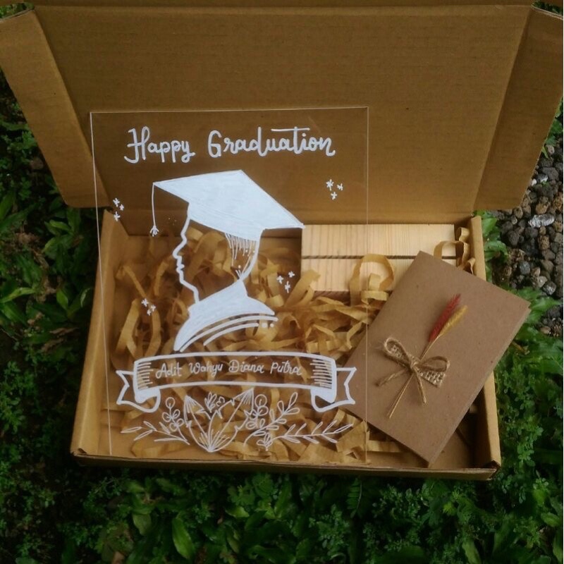 Gift Box Kado Wisuda Cowok Akrilik Lettering A5 | Gift Box | Hadiah