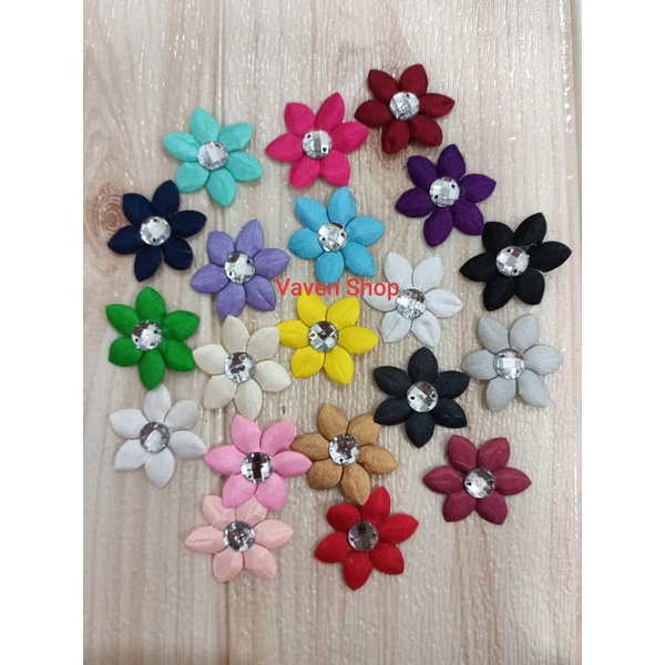 APLIKASI BUNGA MELATI MOTE 3,5 cm per 144 pcs