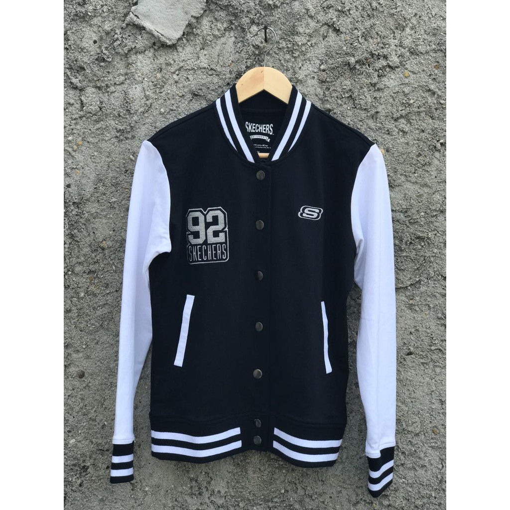 jaket skechers