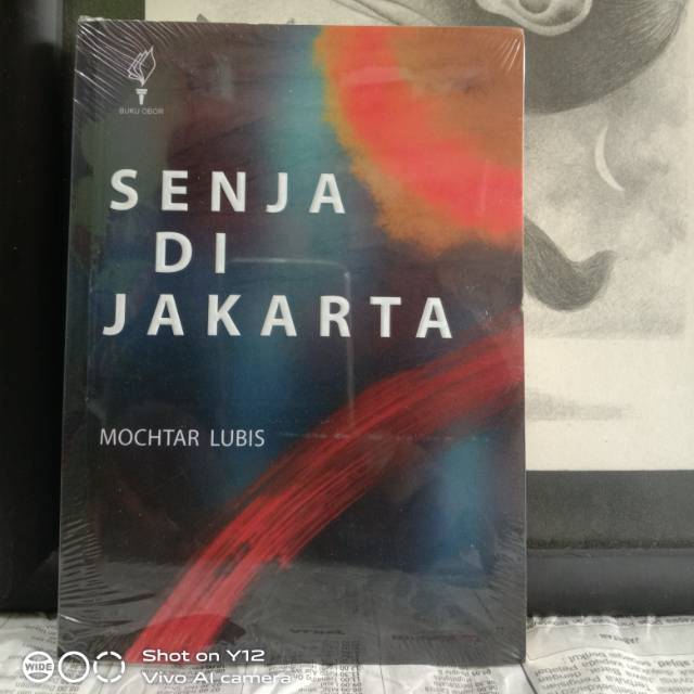 Senja Di Jakarta -  Mochtar Lubis