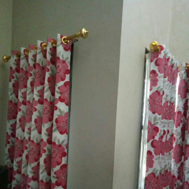 Gorden Blackout Merah Matahari