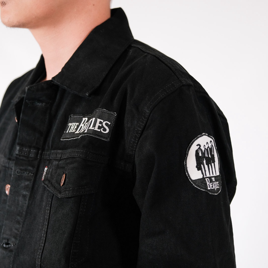 JAKET JEANS DENIM BLACK SANDWASH PATCH - THE BEATLES