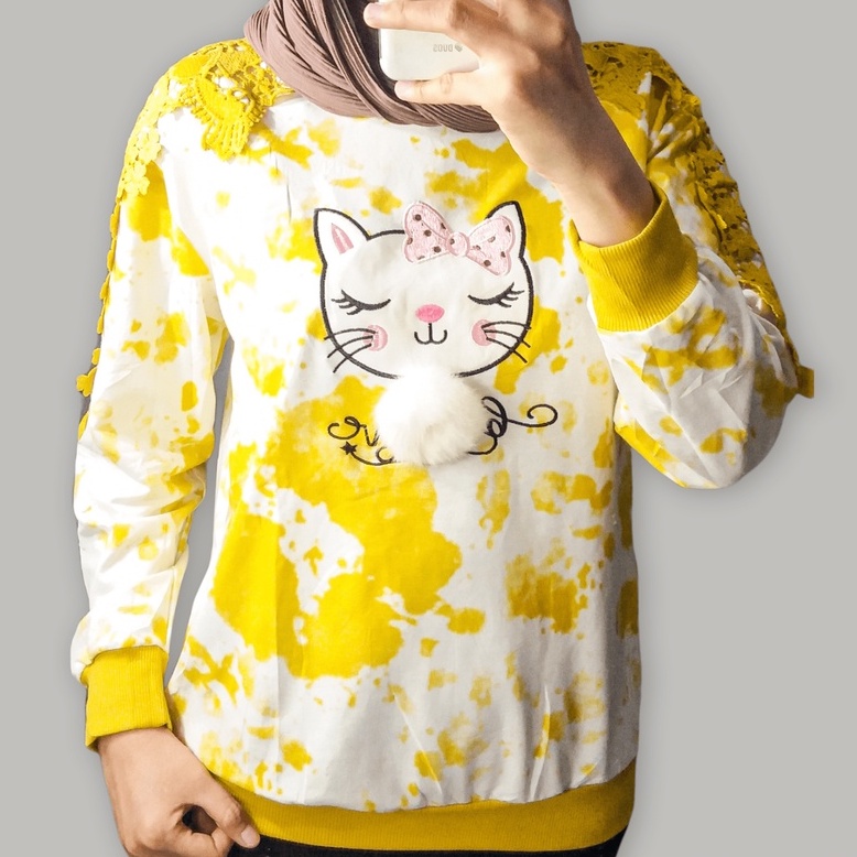 ATASAN KAOS IMPOR POMPOM RENDA BY MF