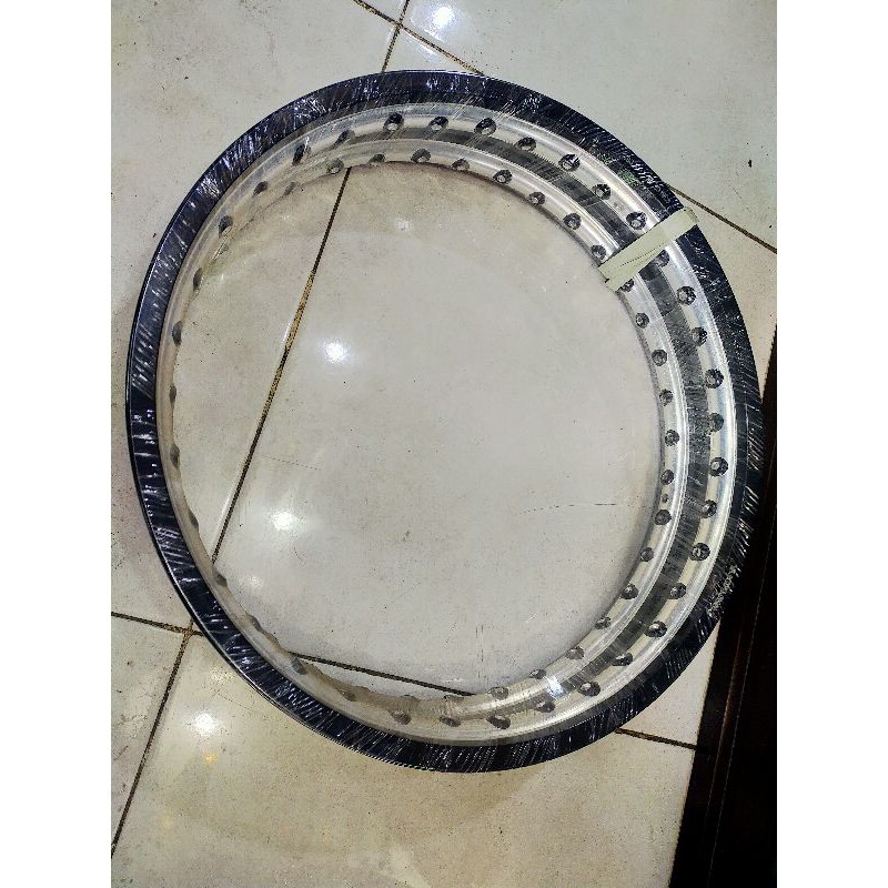 Velg takegawa 2tone 140 160 ring17