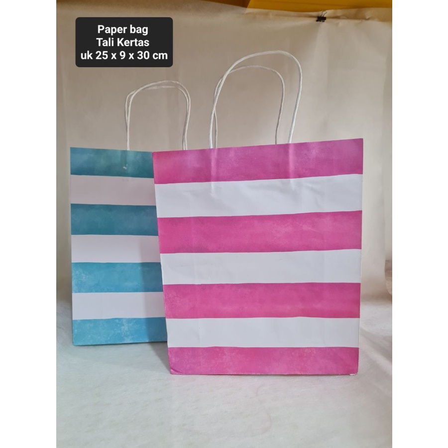 

Paper Bag Tali Kertas Ukuran Folio / Tas Souvenir / Tas Kado / Tas Kertas Tebal