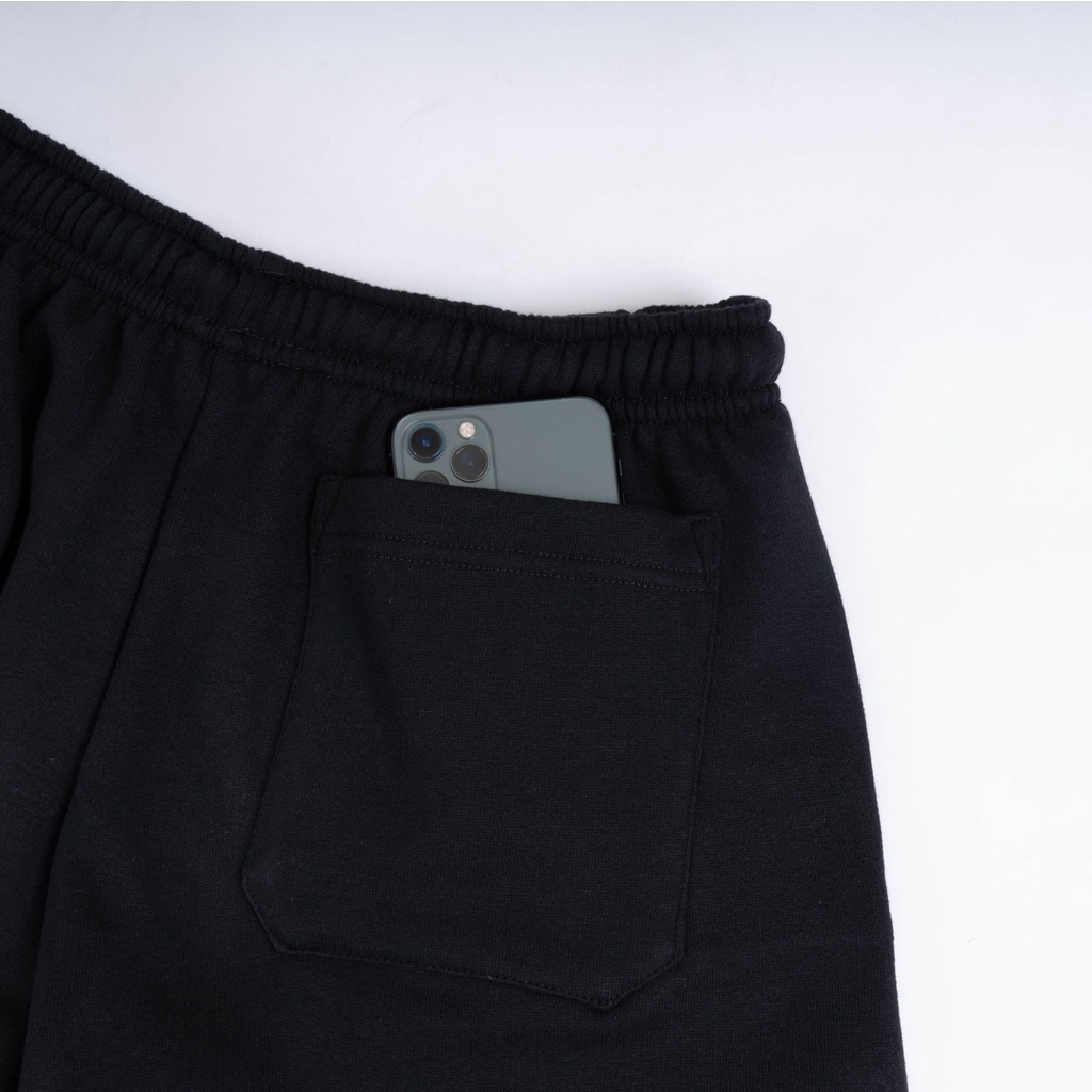 

ID FLADE STUDIOS - FLADE SHORT PANTS FLEECE - CELANA PENDEK TRAINING - MELMA