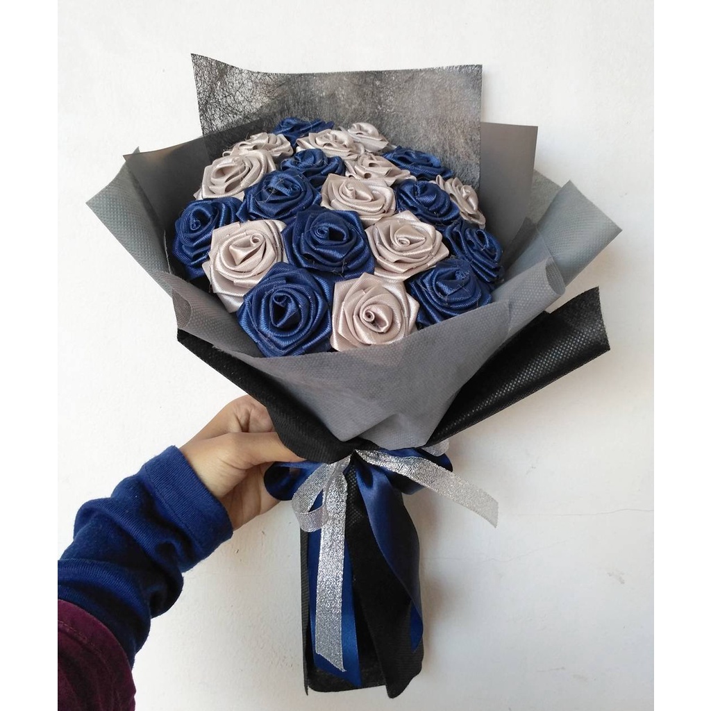 Buket Bunga Mawar Satin Isi 20 bunga | SATIN ROSE BOUQUET | Ajisai.flo