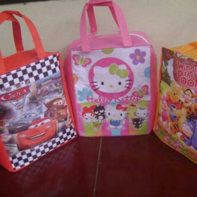 

Tas Ultah Pake Resleting
