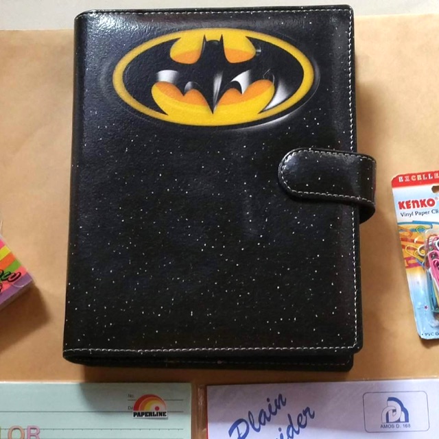 

Binder batman