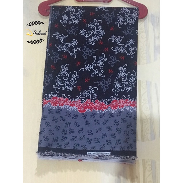 Bahan Katun Batik ~ Bahan Batik Untuk dijahit ~ Batik Katun Hitam Bunga-Bunga ~ Batik Bagus ~ Kain